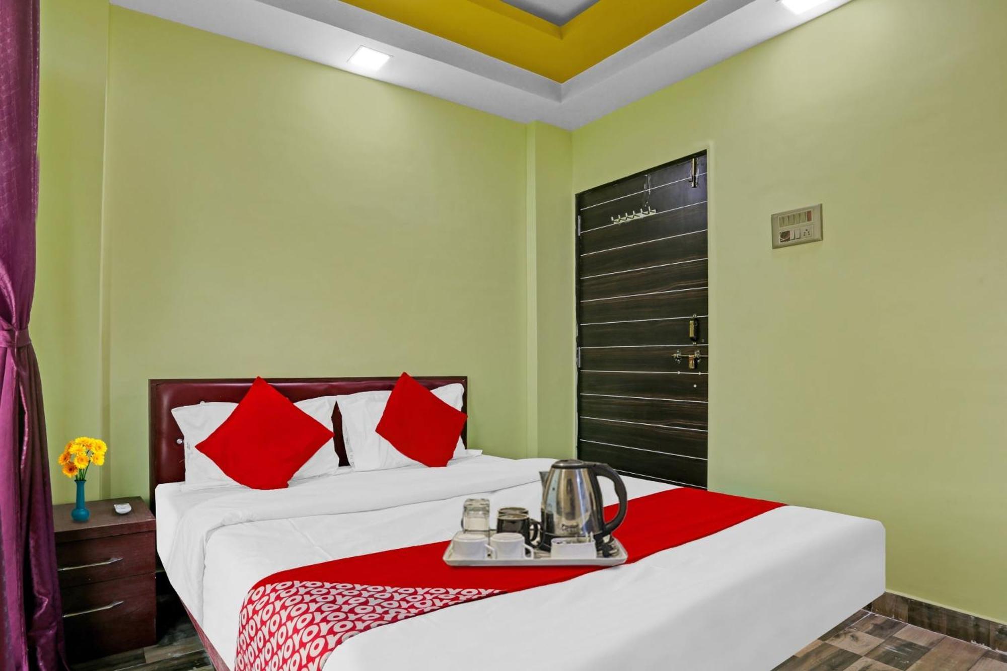 Hotel O Om Sai Residency Lodging And Boarding Taloje Budrukh Exterior photo