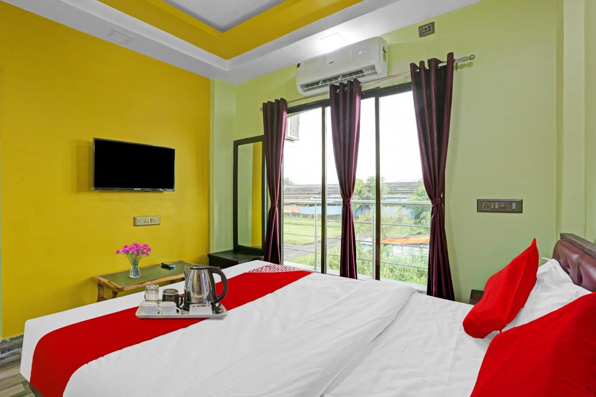 Hotel O Om Sai Residency Lodging And Boarding Taloje Budrukh Exterior photo